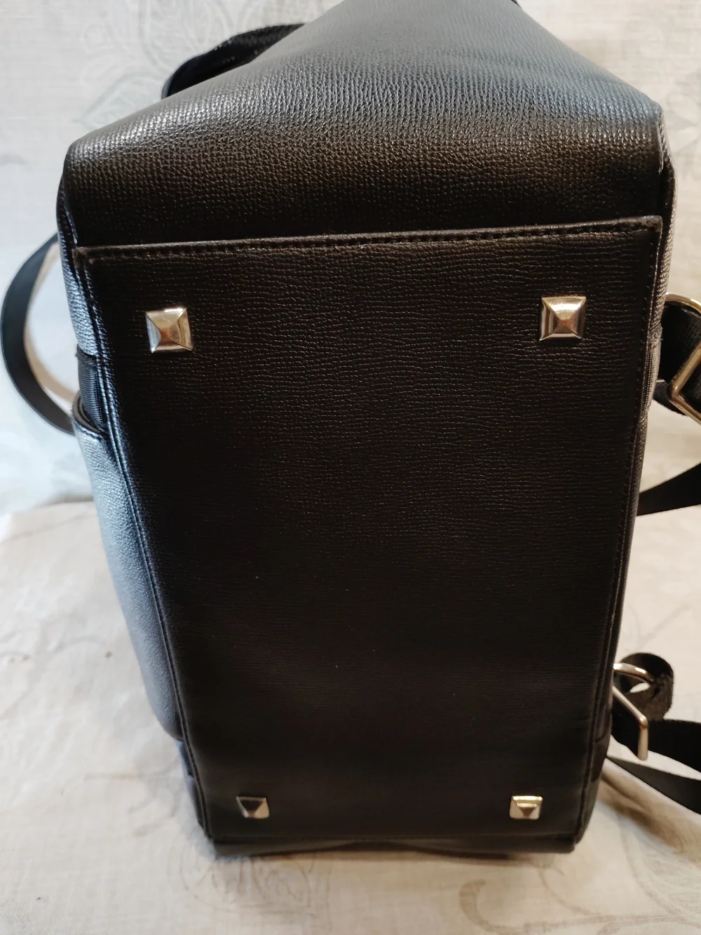 Henri Bendel Pet Carrier Backpack with Top Handles And Front Zip Pocket